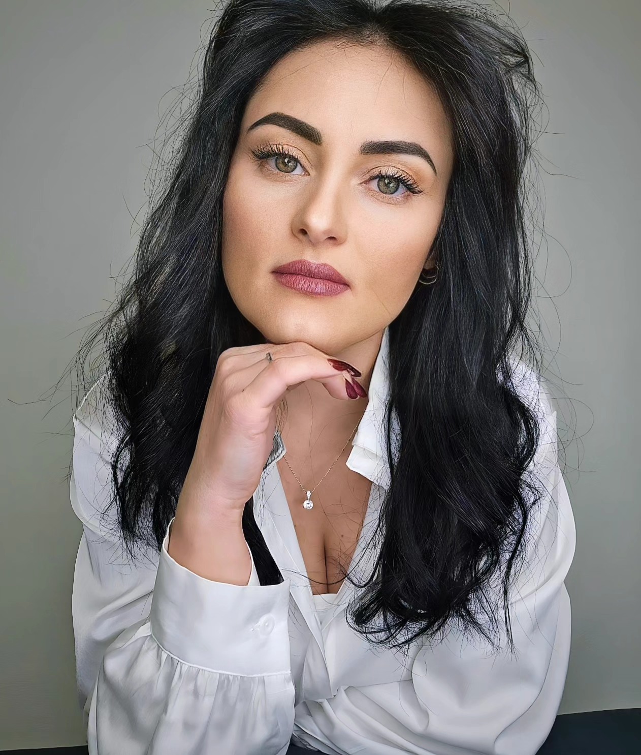 Laura — ritratto professionale